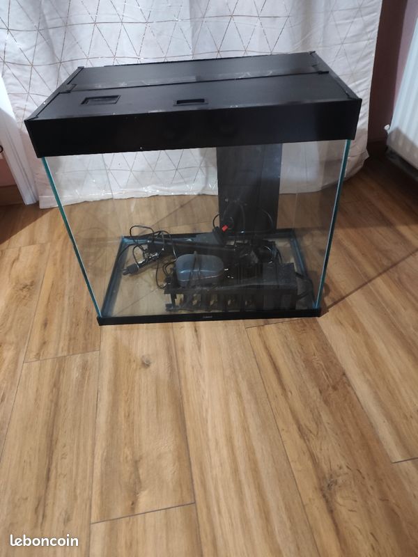 Aquarium tropical 102XL (image 2)