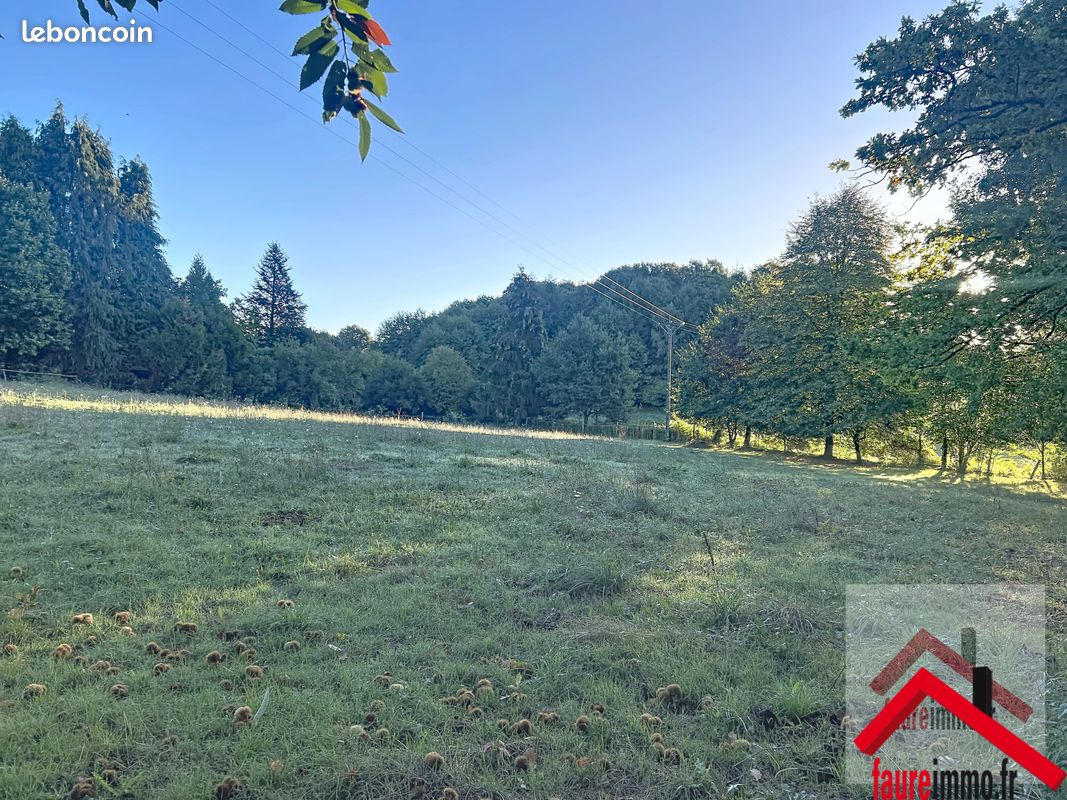 Terrain 3169 m² · à Sadroc · 3 169 m² · 46 900 €