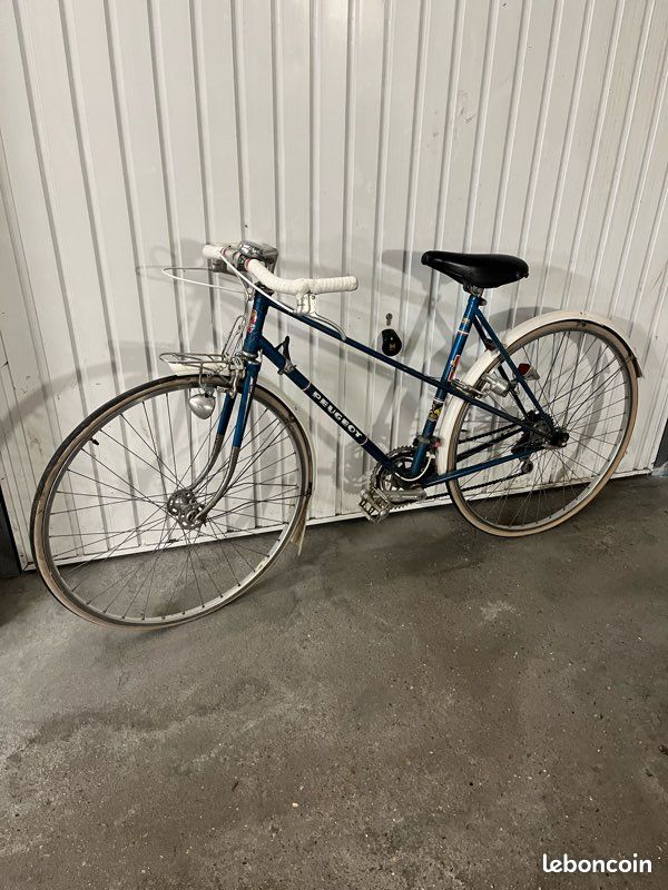 Vélo de route Peugeot Touring 1965 55 cm moyen acier double
