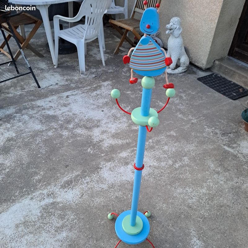 Porte manteau pour enfants (image 1)