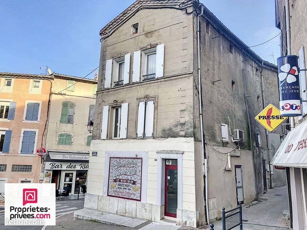Immeuble 5 pièces 105 m² · à Rians · 105 m² · 249 000 €