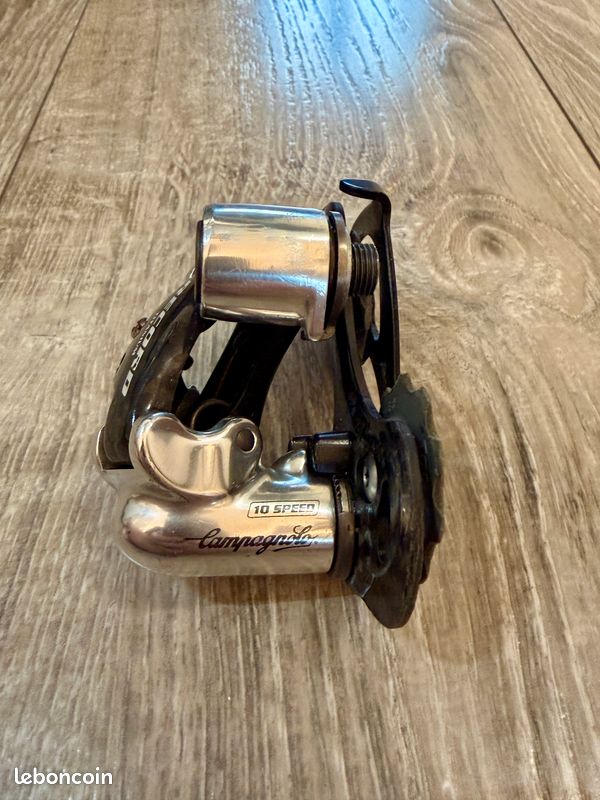 Dérailleur Arrière Campagnolo Record - Cage Courte - Carbone/Titane 10 Vitesses