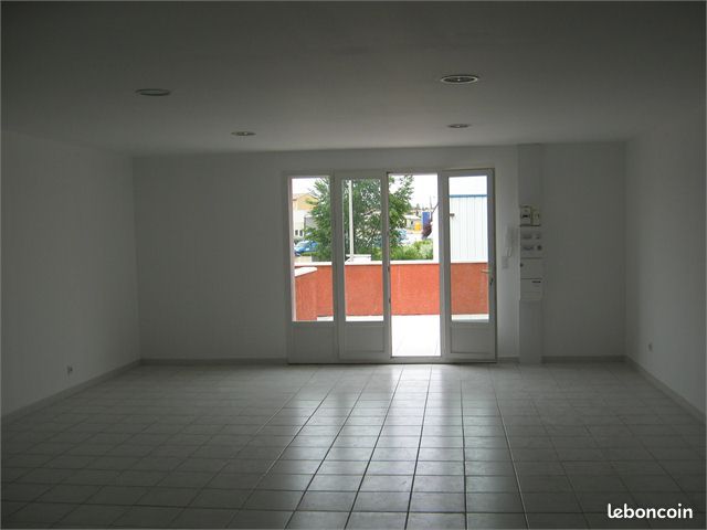 Appartement 2 pièces 70 m² · à Alès · 70 m² · 545 €/mois