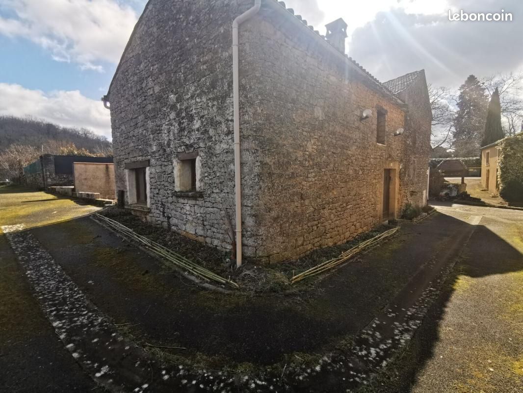 Maison 5 pièces 104 m² · à Pomarède · 104 m² · 129 000 €