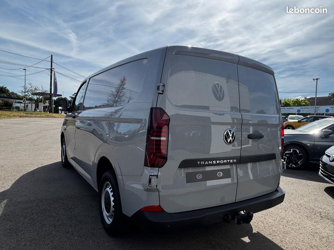 Volkswagen utilitaires transporter van l1h1 2.0 tdi 150 bva8 business (image 6)