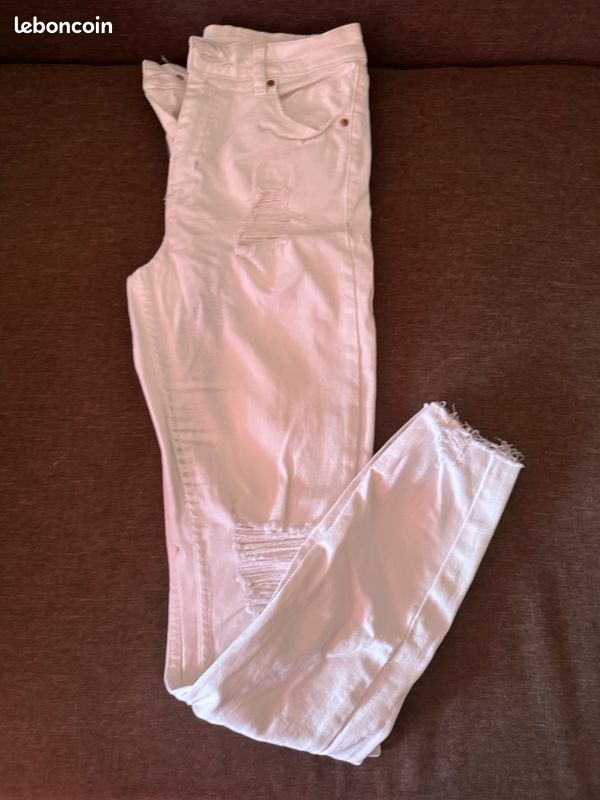 Vêtements divers (image 1)