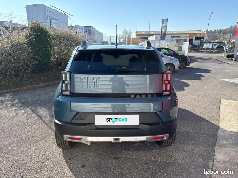 Fiat Grande Panda 1.2 Hybrid Turbo 110ch La Prima eDCT6 (image 5)
