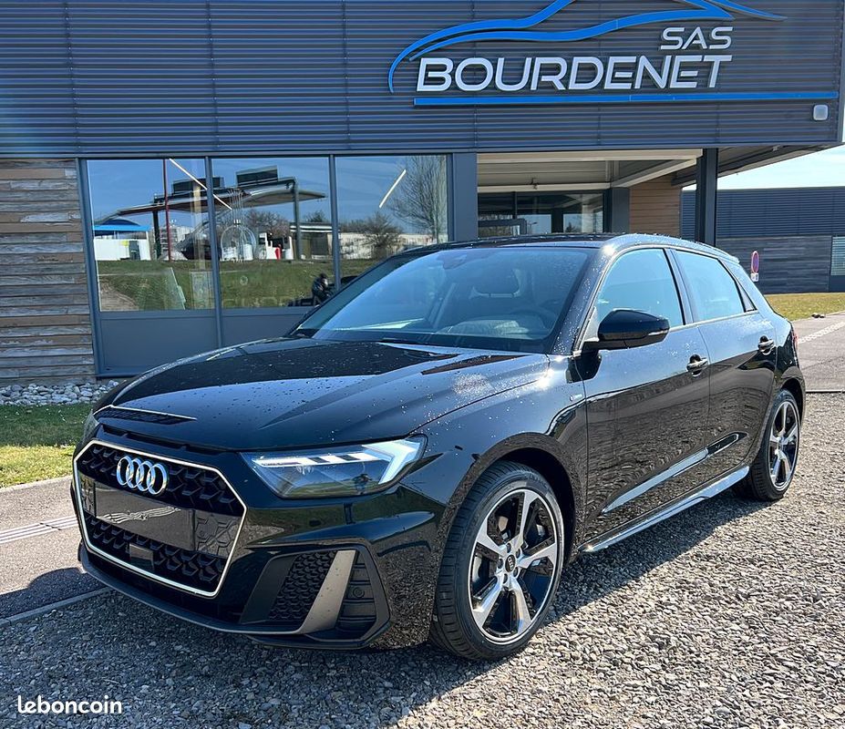 Audi a1 30 tfsi 116 s line s tronic 7 apple carplay / eclairage d\'ambiance / camera de recul (image 1)