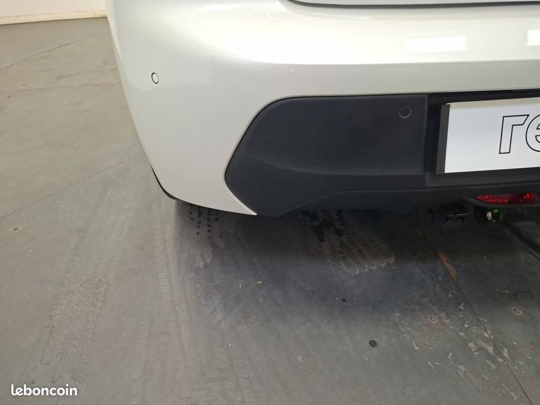 Peugeot 208 II PureTech 100 S&S BVM6 Active Business 5p (image 11)