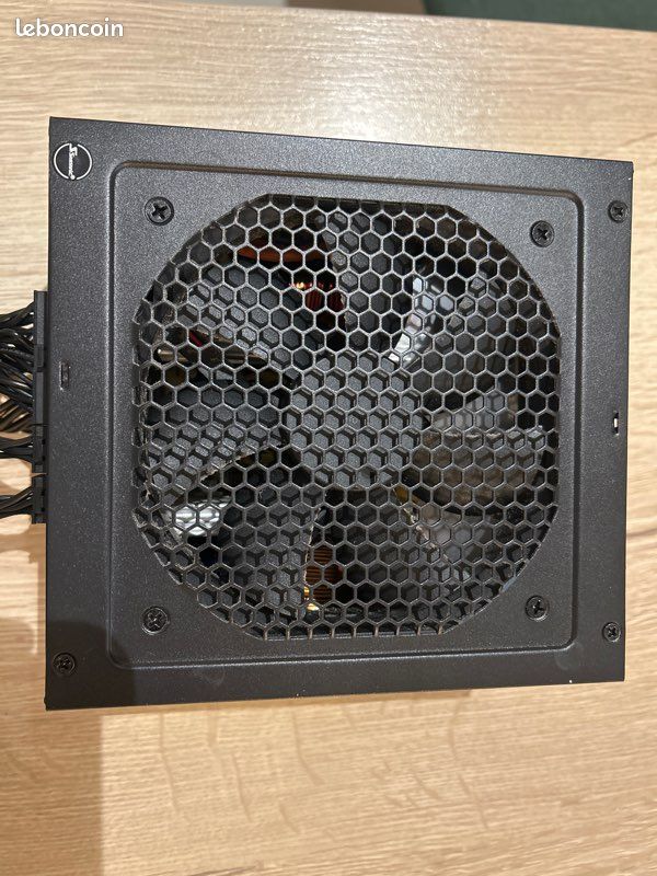 Seasonic X-850(SS-850KM3 Active PFC F3) 850W 80 Plus Gold