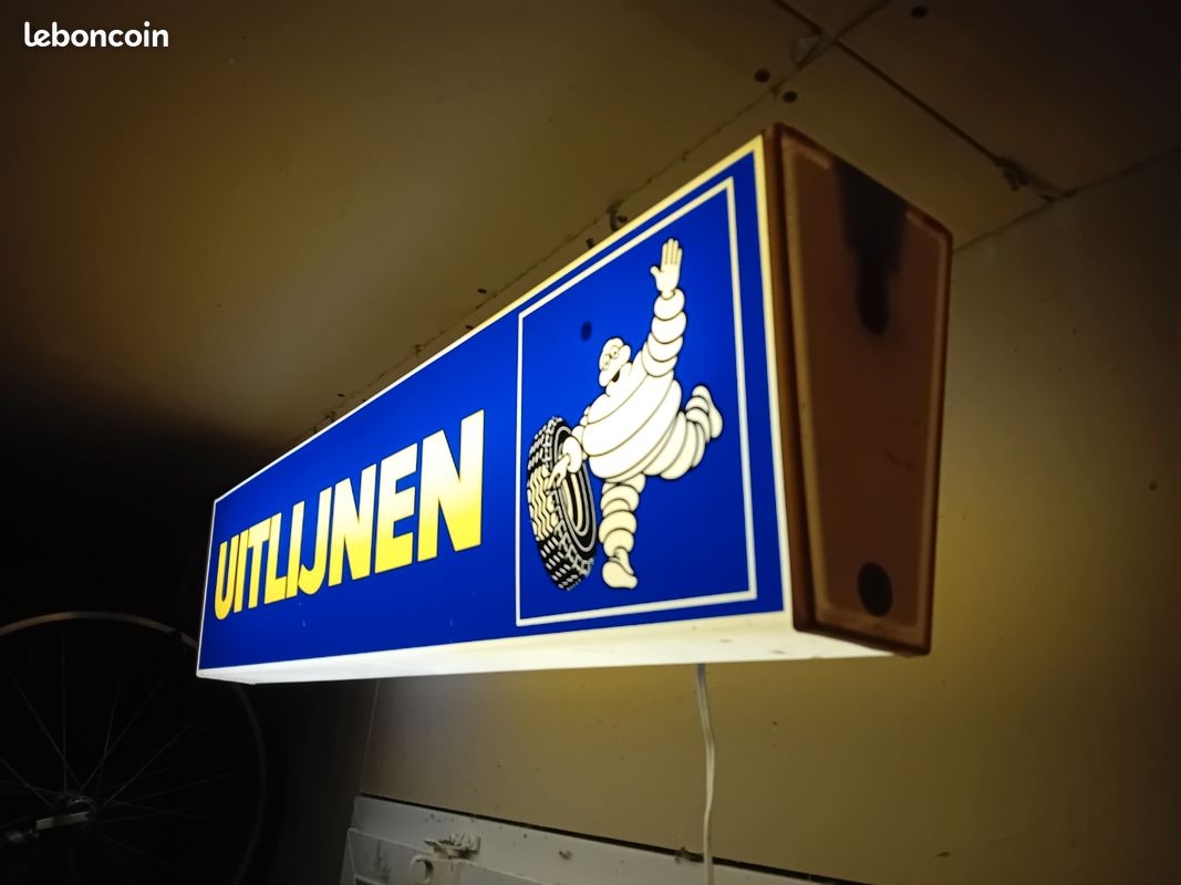 Enseigne Publicitaire Vintage MICHELIN En Métal Lourd - Reproduction 60x40 Cm - Parfait état