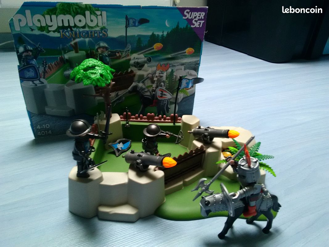 Playmobil Knights 4014 SuperSet - Bastion des chevaliers (image 1)