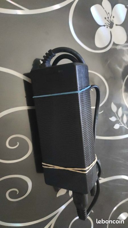 Chargeur trottinette xiaomi 42v 15 (image 1)