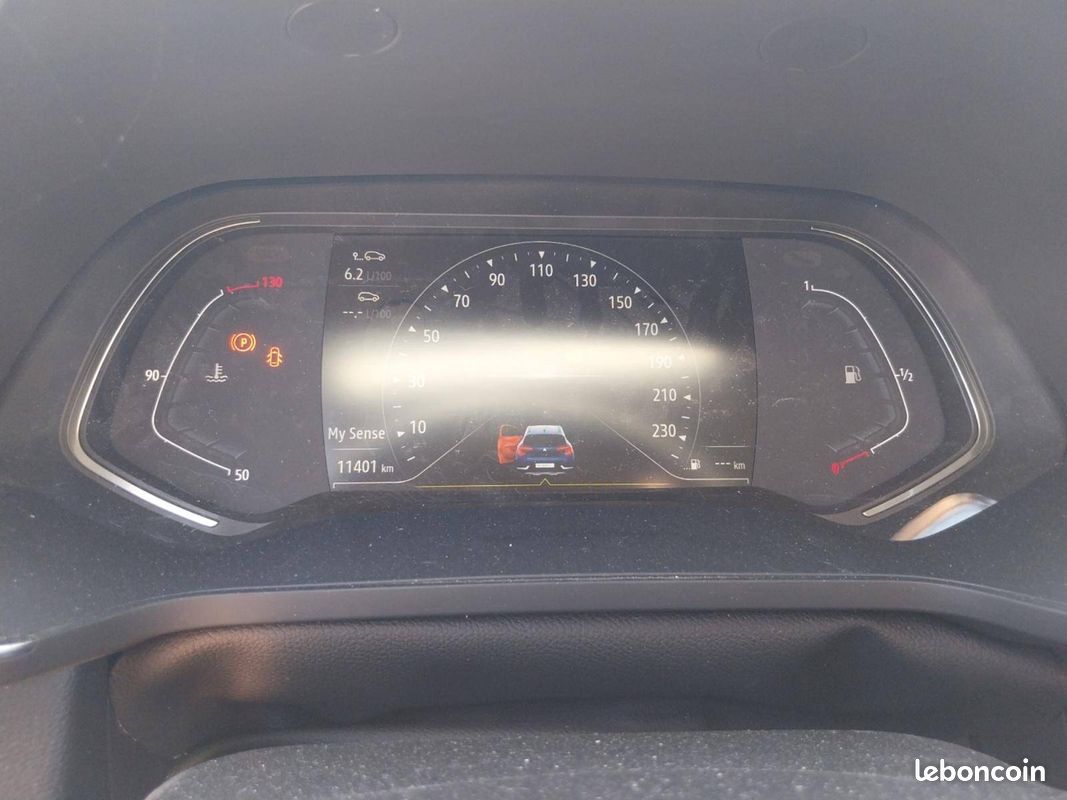RENAULT Captur mild hybrid 160 EDC Techno (image 13)