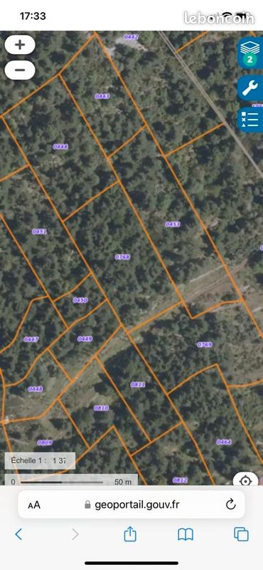 Terrain truffier avec mobil-home · à Caille · 35 000 €