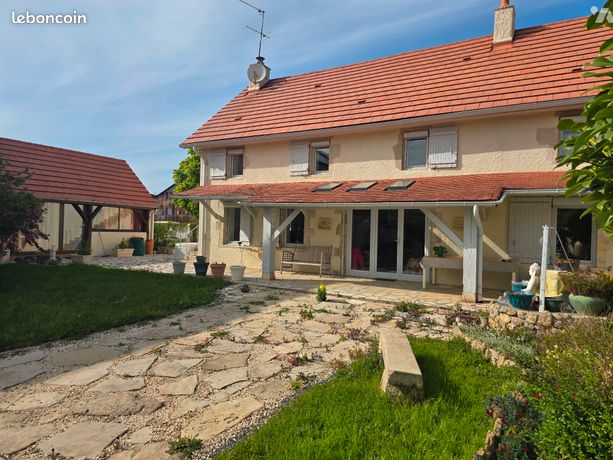Maison 6 pièces 144 m²