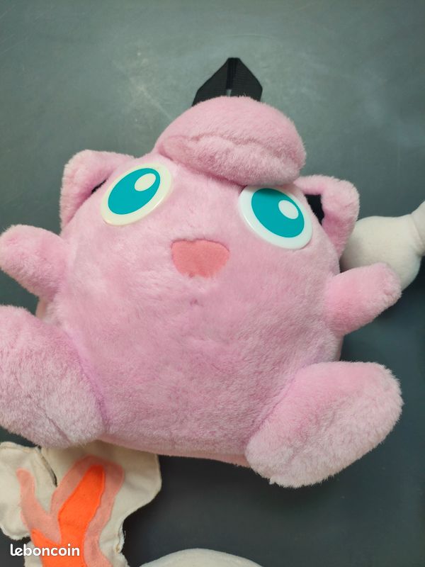 Lot pokemon peluches et 2 sacs (image 2)