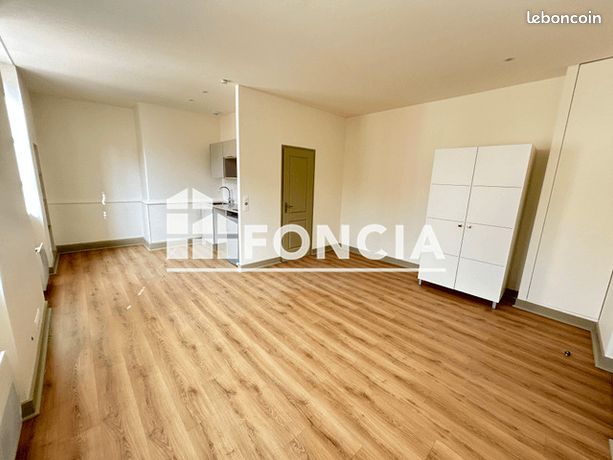 Studio 1 pièce 29 m²
