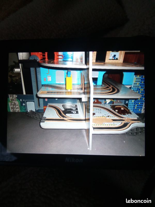 Plateforme pour train en bois (image 3)