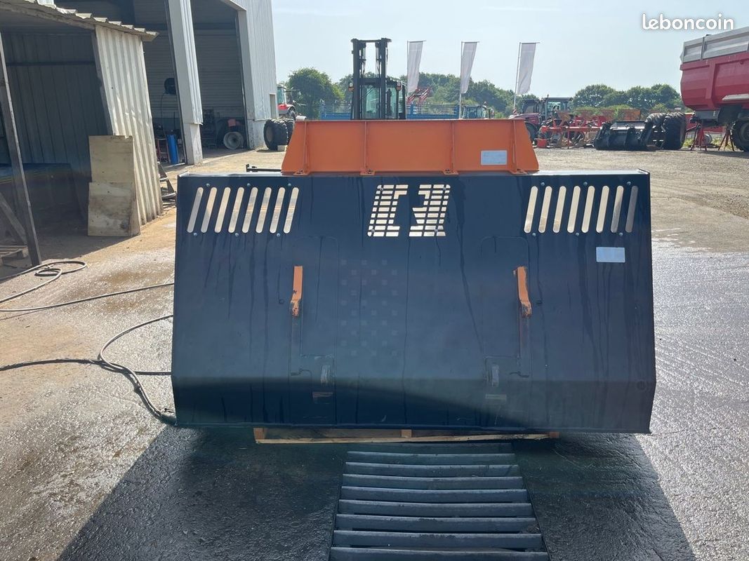 Godet Quicke VL 240+ (image 2)