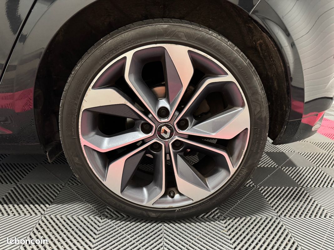 RENAULT MEGANE IV BERLINE dCi 130 GTline / ENTRETIEN A JOUR / CAMERA DE RECUL / MOTEUR A CHAINE (image 15)