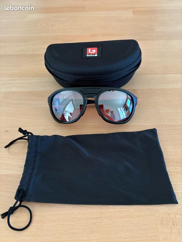 Lunette de soleil Bollé Categorie ski alpinisme Sport
