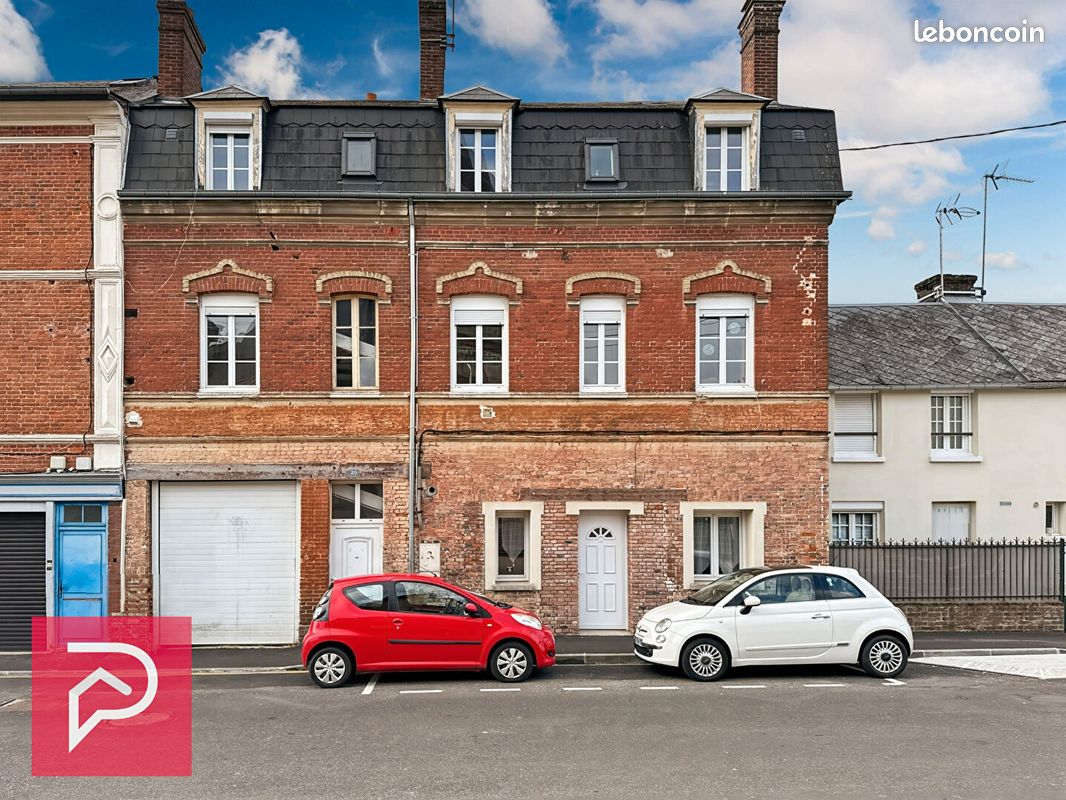 Immeuble 9 pièces 225 m² · à Bernay · 225 m² · 313 000 €