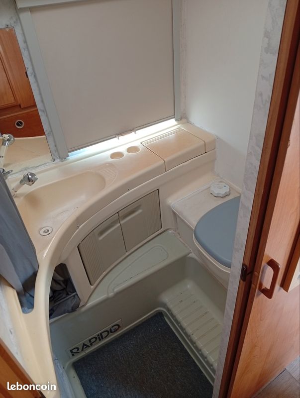 Camping car profilé rapido (image 3)