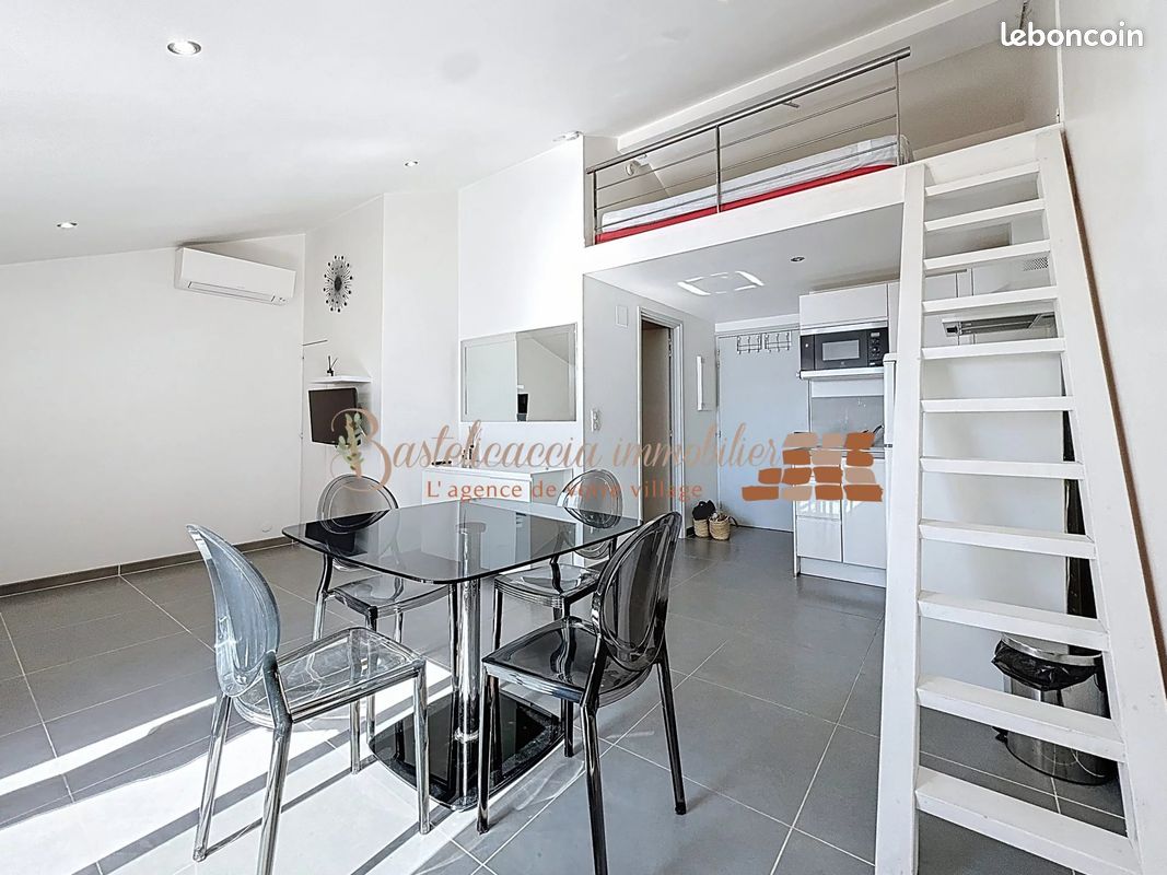 Appartement 1 pièce 27 m² · à Ajaccio · 27 m² · 710 €/mois