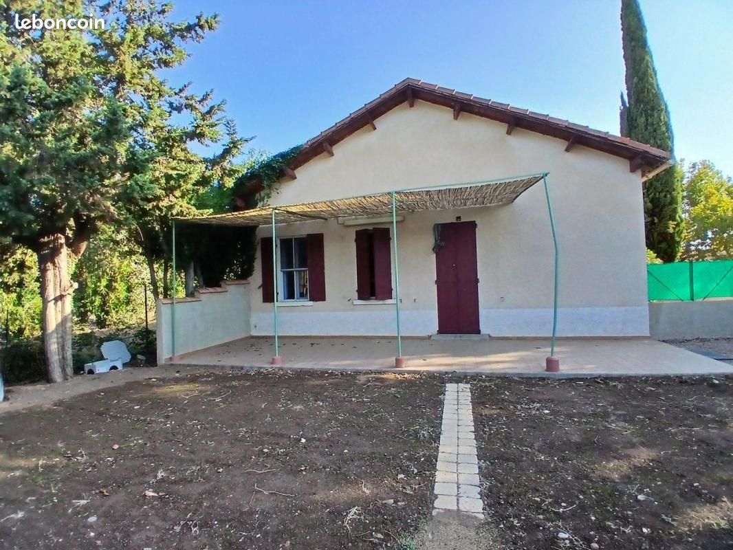 Maison 4 pièces 81 m² · à Saint-Martin-de-Crau · 81 m² · 1 225 €/mois
