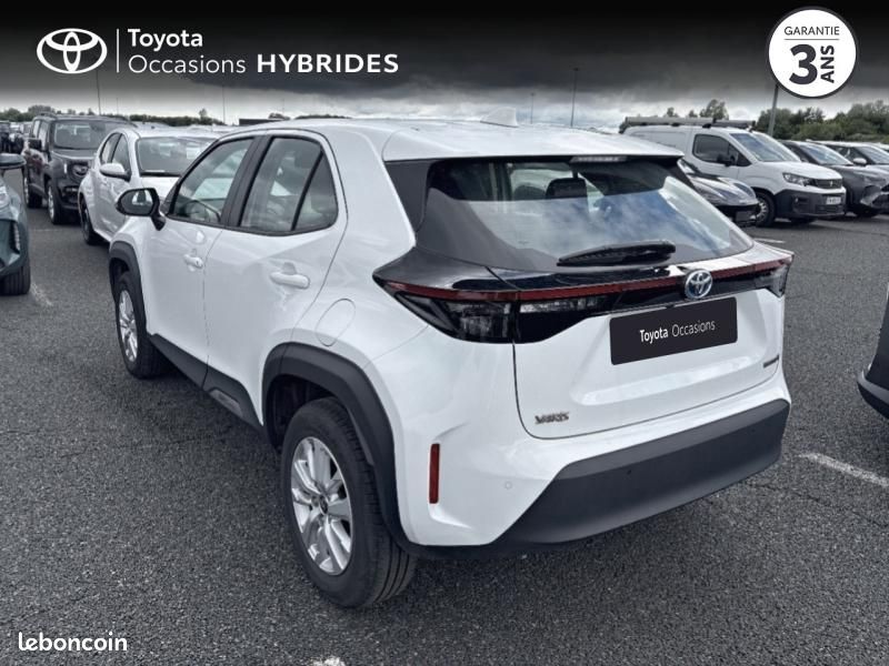 Toyota Yaris Cross 116h Dynamic Business + Programme Beyond Zero Academy MY22 (image 2)