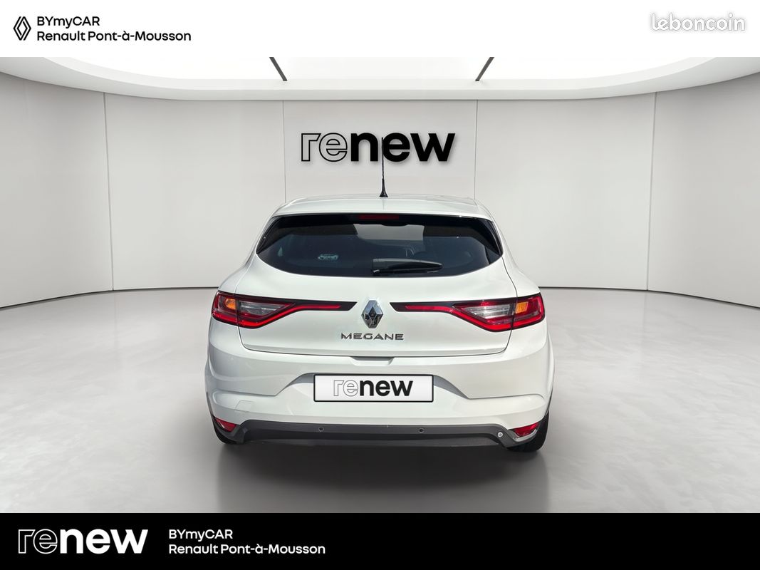 RENAULT Mégane IV Berline TCe 140 Energy EDC Zen (image 4)