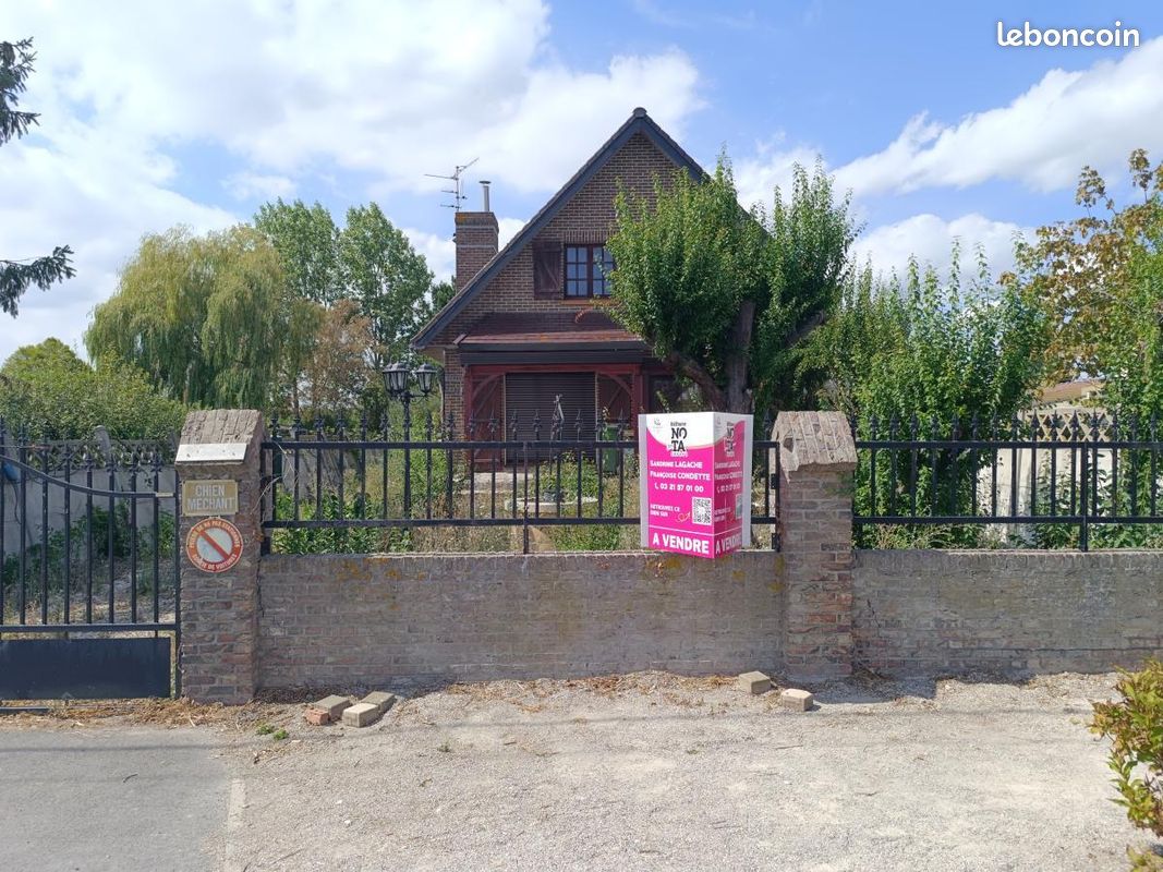 Maison 130 m² · à Hinges · 130 m² · 147 500 €