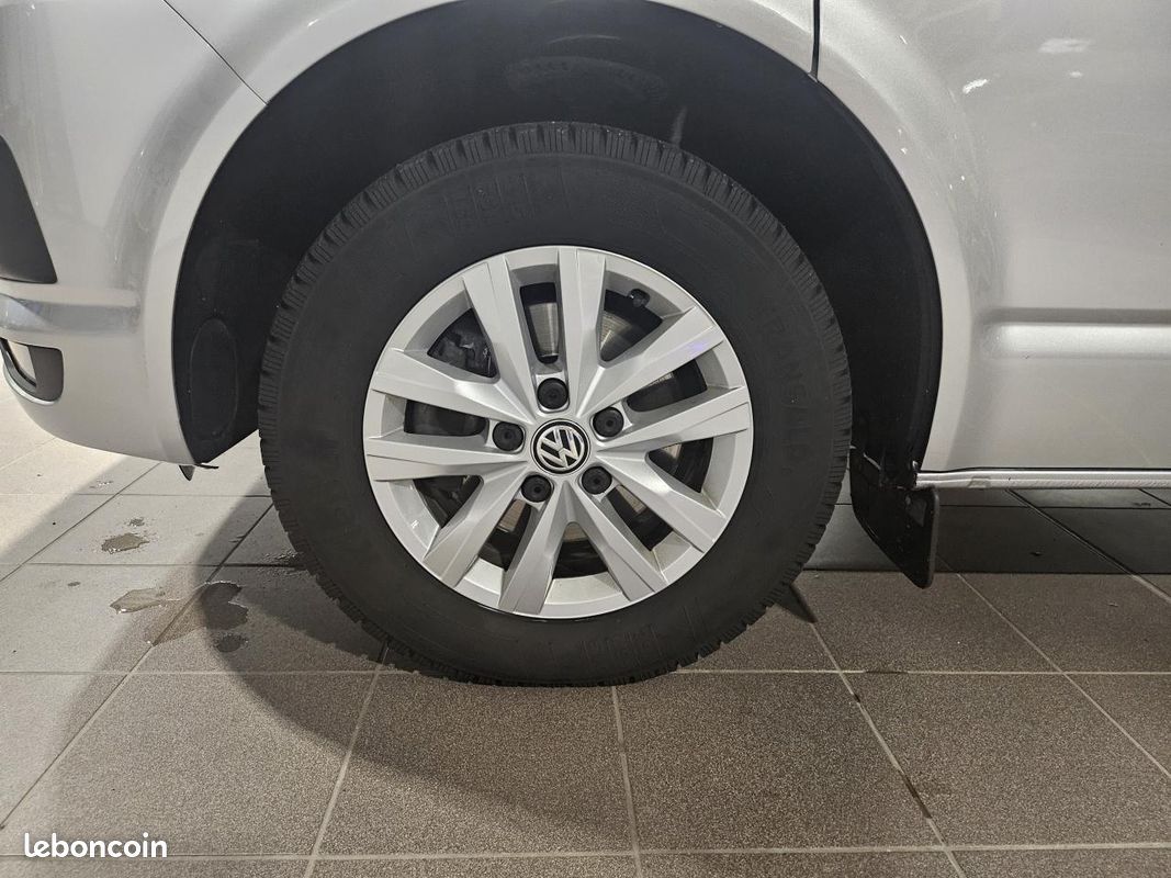 Volkswagen multivan t6 2.0 tdi 150 dsg 7pl (image 21)