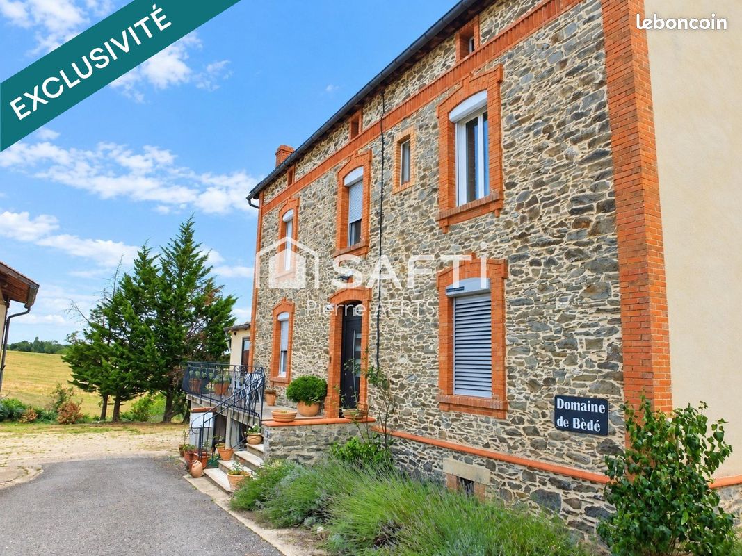 Maison 8 pièces 220 m² · à Mirandol-Bourgnounac · 220 m² · 369 000 €