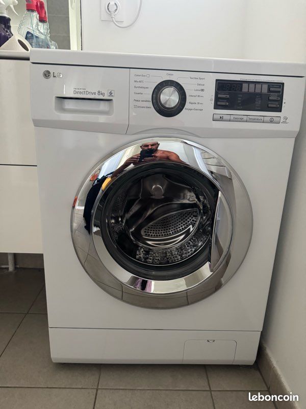 Machine à laver LG 8kg (image 1)