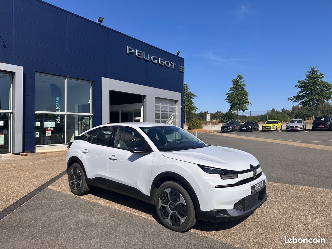 Citroen C4 1.2 HYBRIDE 145CH PLUS E-DCS6 (image 2)