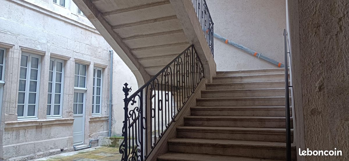 Appartement a louer dole - 2 pièce(s) - 45 m2 - Surfyn