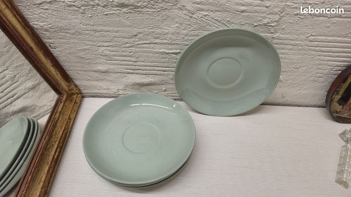 Lot 5 soucoupes Wedgwood celadon (image 2)