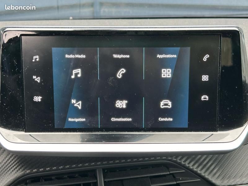 Peugeot 2008 e-2008 136ch Allure (image 19)