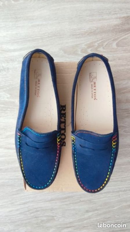 Mocassins T39 Rettos daim Chaussures