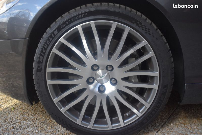 Aston martin DB9 COUPE V12 5.9L 477CH TOUCHTRONIC2 (image 16)