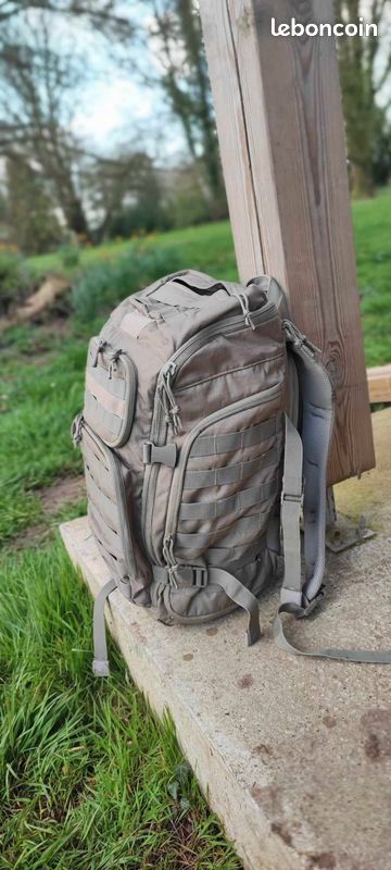 Sac À Dos Airplane Noir 45l - Ares