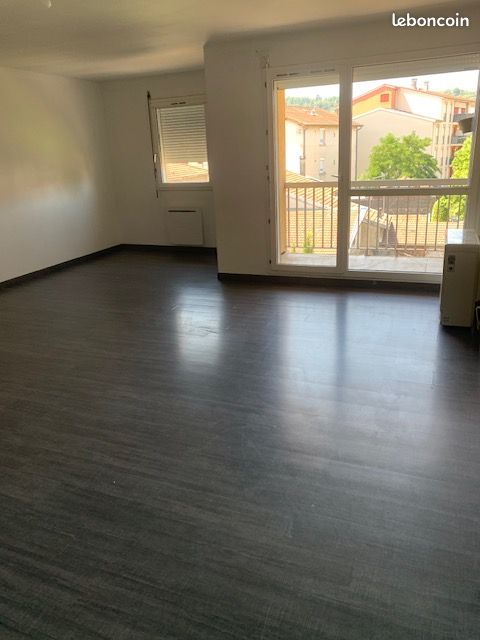 Appartement 4 pièces 79 m² · à Ambérieu-en-Bugey · 79 m² · 830 €