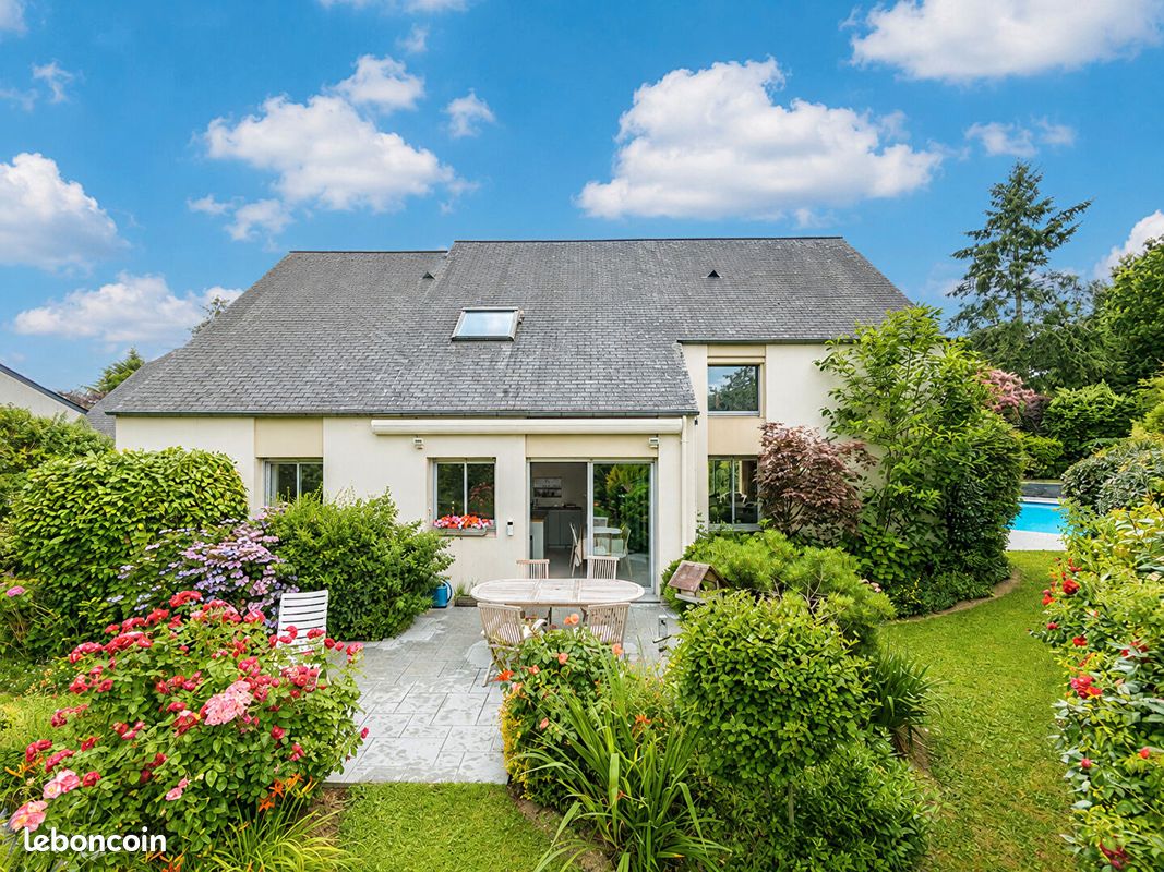 Maison 6 pièces 172 m² · à Bouchemaine · 172 m² · 785 000 €