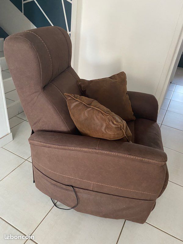 Fauteuil (image 1)