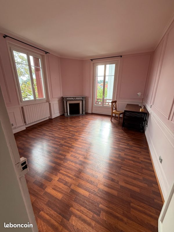 Appartement 3 pièces 100 m² · à Biarritz · 100 m² · 2 300 €/mois