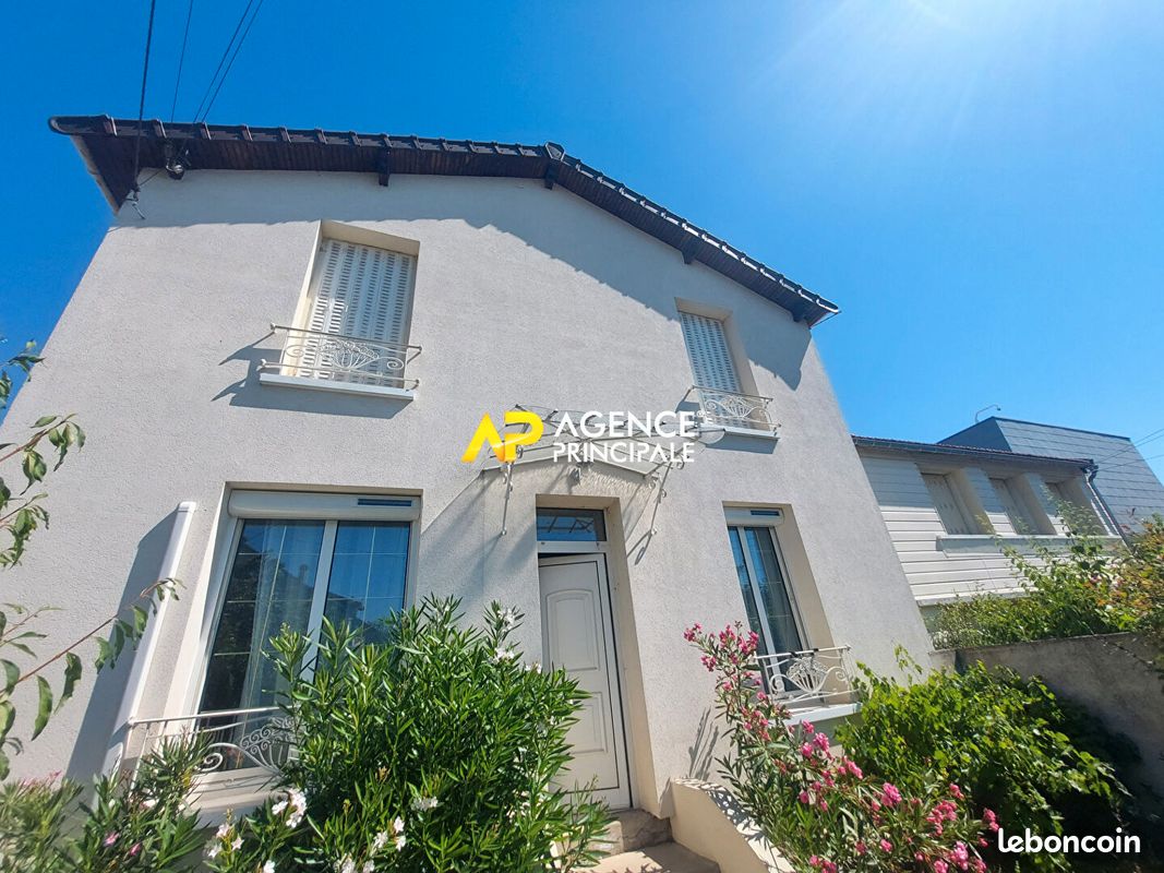 Maison 8 pièces 106 m² · à Argenteuil · 106 m² · 378 000 €