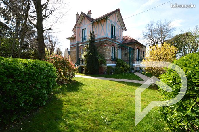 Maison 7 pièces 134 m²