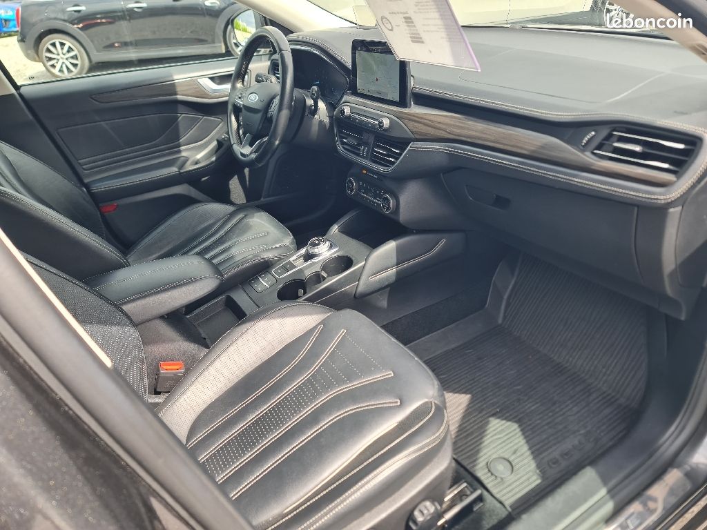 Ford Focus 1.0L 125 SetS BVA8 * FINITION VIGNALE REPRISE POSSIBLE (image 10)